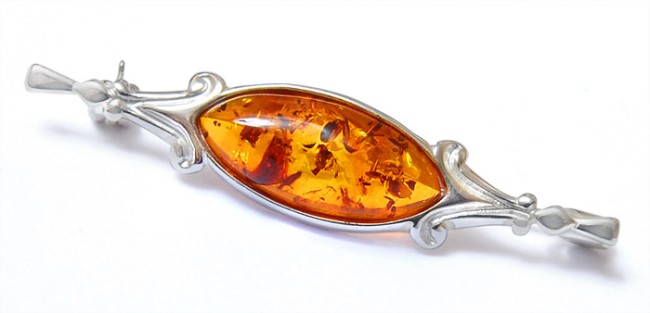 Przejdź do produktu Broszka z koniakowym bursztynem