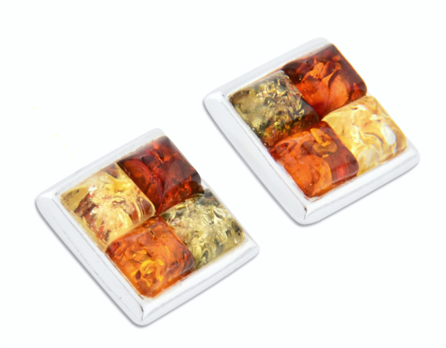 Przejdź do produktu Kolczyki z bursztynem w czterech kolorach