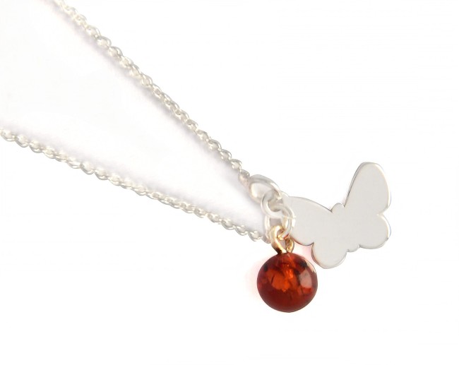 Przejdź do produktu Naszyjnik "Celebrytka" z koniakowym bursztynem