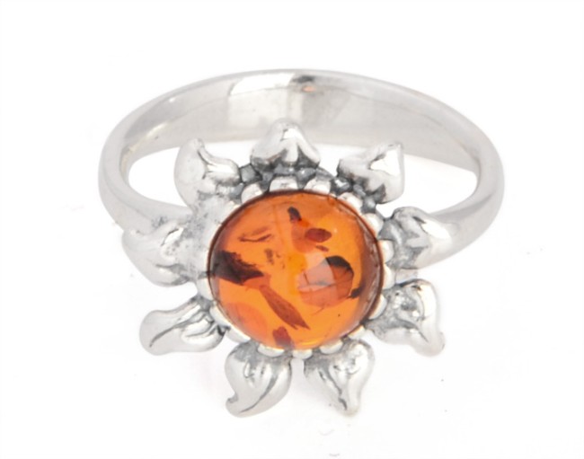 Przejdź do produktu Pierścionek "Słoneczko" z koniakowym bursztynem