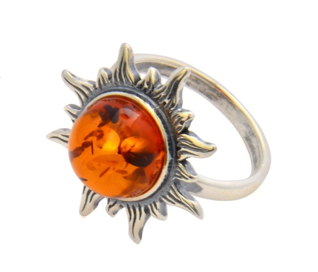 Przejdź do produktu Pierścionek "Słońce" z koniakowym bursztynem 