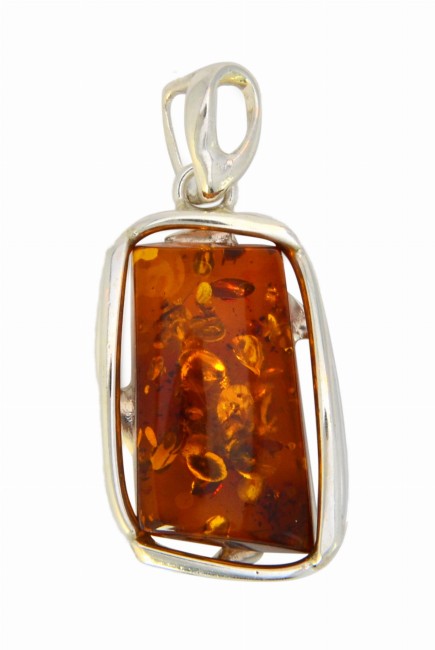 Przejdź do produktu Wisior z koniakowym bursztynem