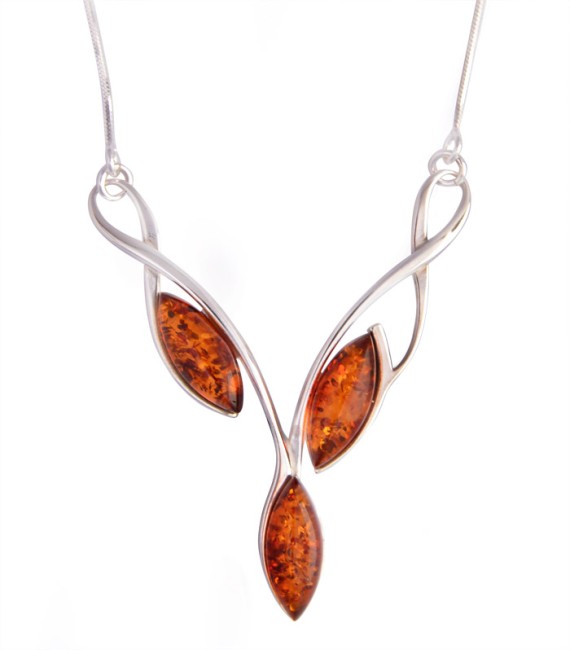 Przejdź do produktu Naszyjnik z koniakowym bursztynem 